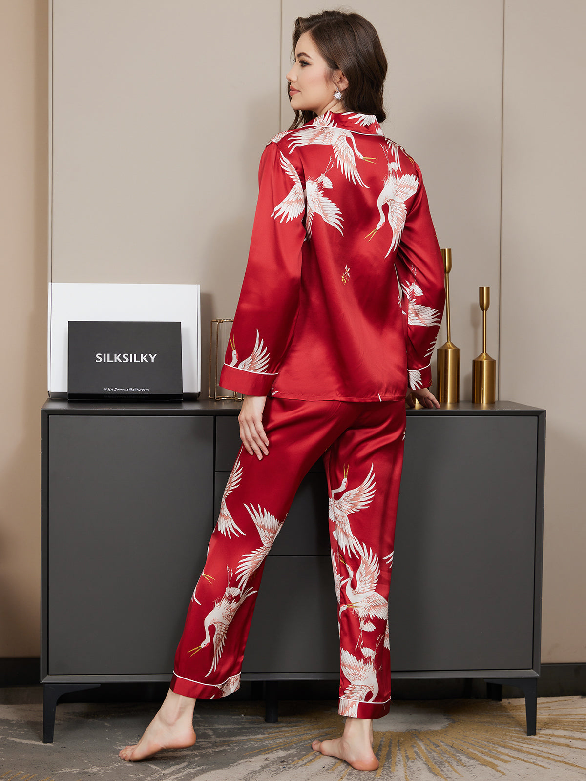 Conjunto de pijama para mujer con ribete clásico estampado de seda pura