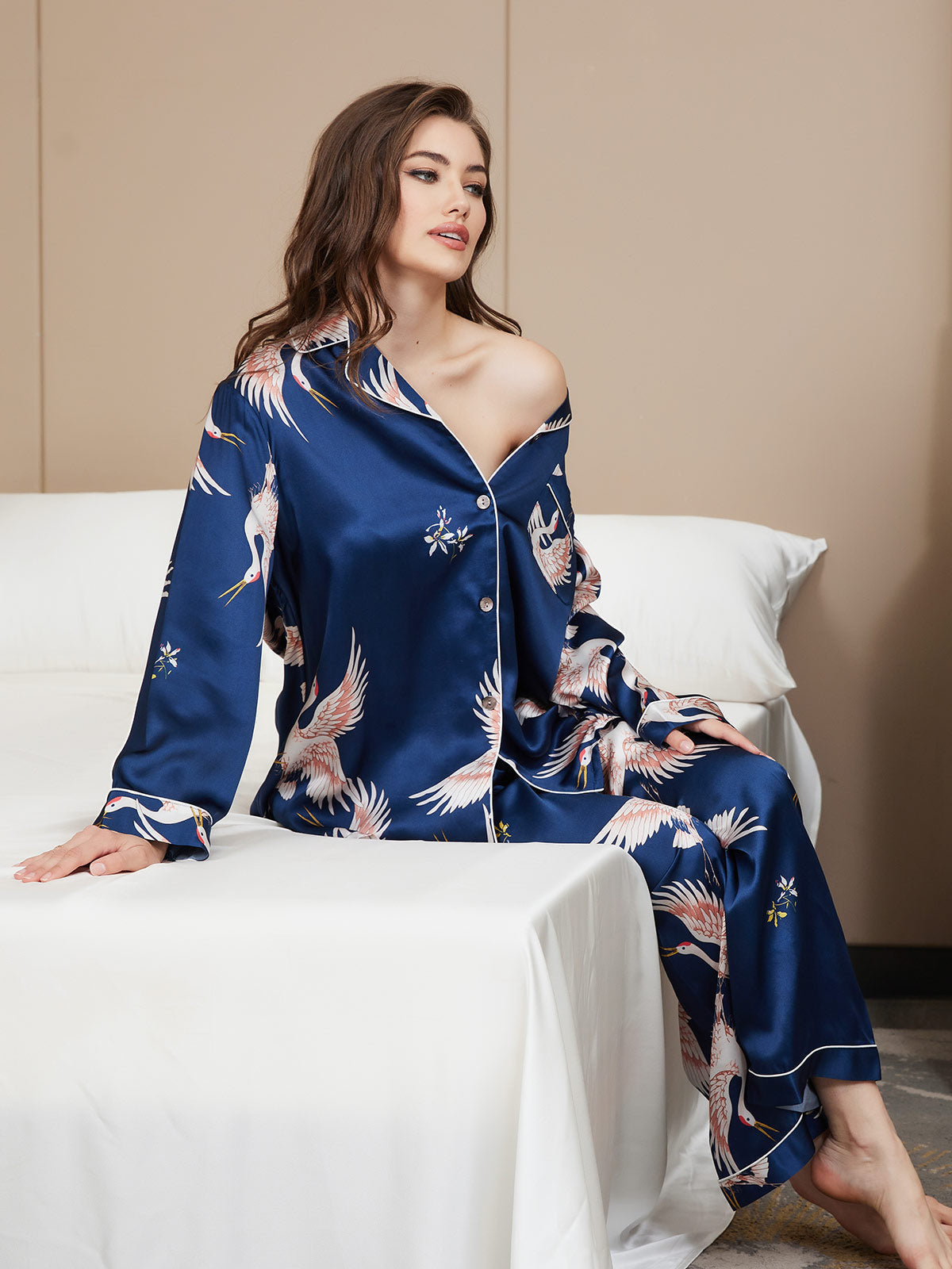 Conjunto de pijama para mujer con ribete clásico estampado de seda pura