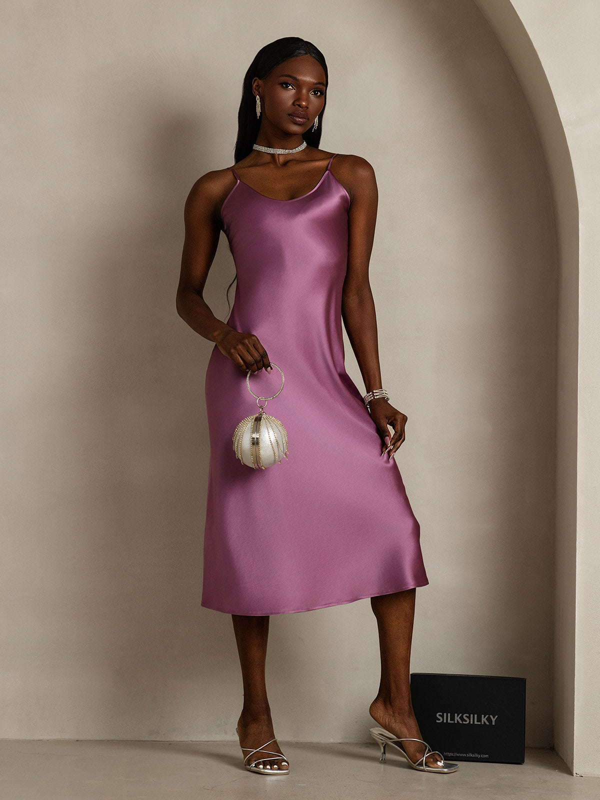 Camisón/vestido largo de seda con tirantes finos