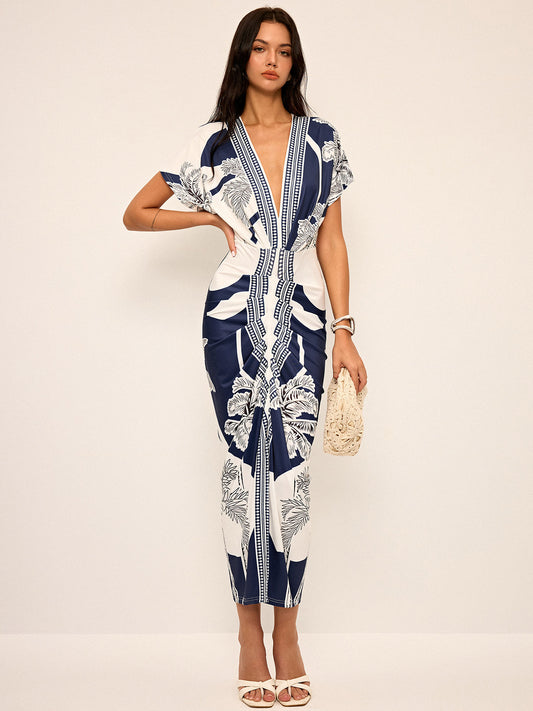 Vestido midi estampado con escote en V profundo y sin cinturón