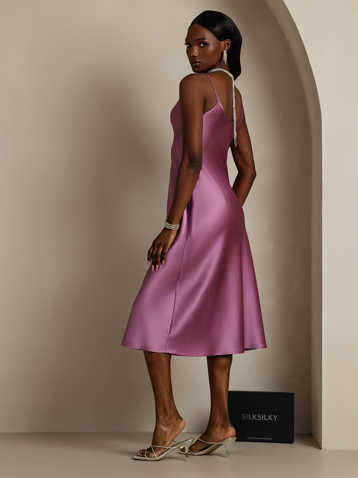 Camisón/vestido largo de seda con tirantes finos