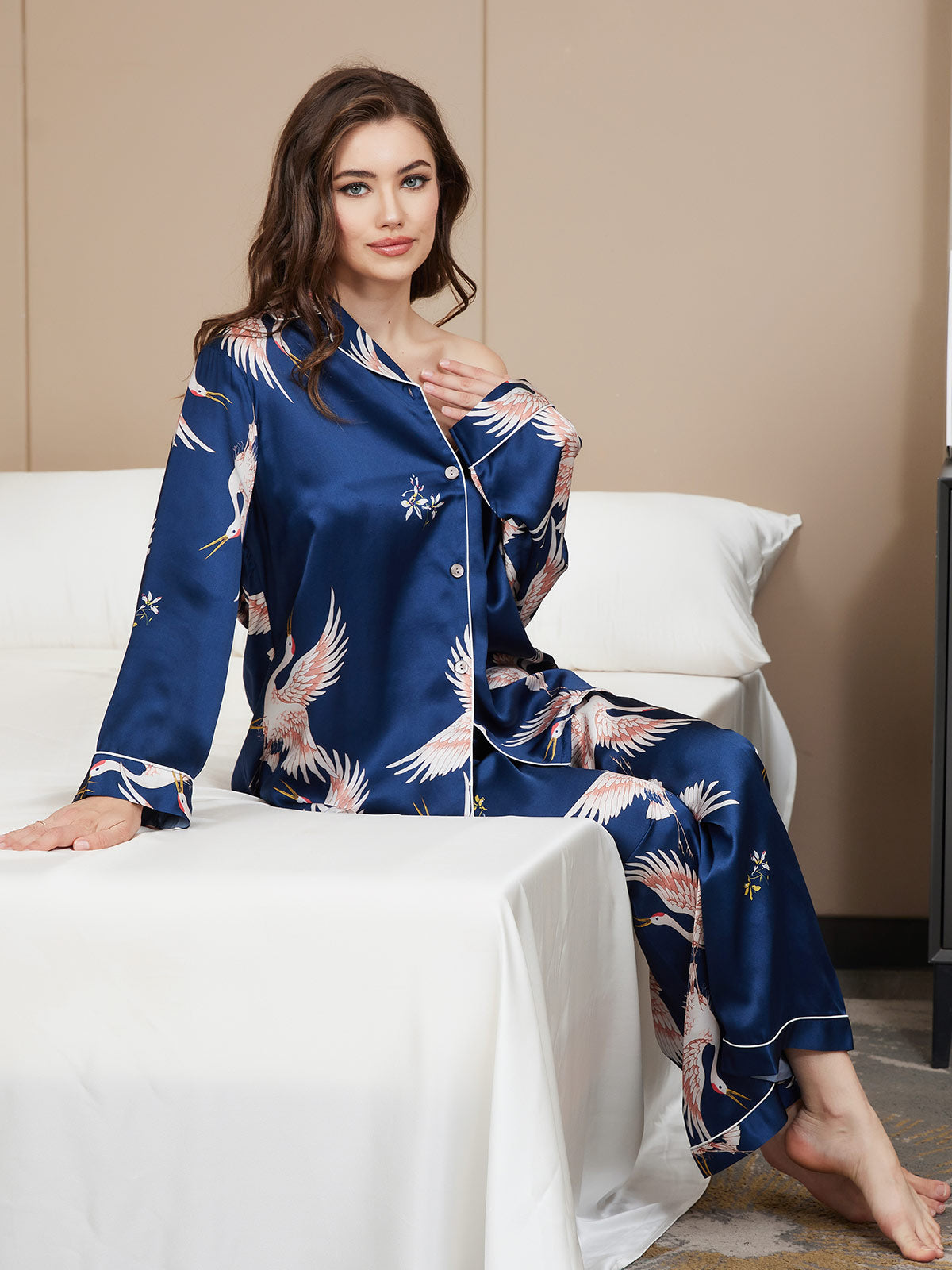 Conjunto de pijama para mujer con ribete clásico estampado de seda pura